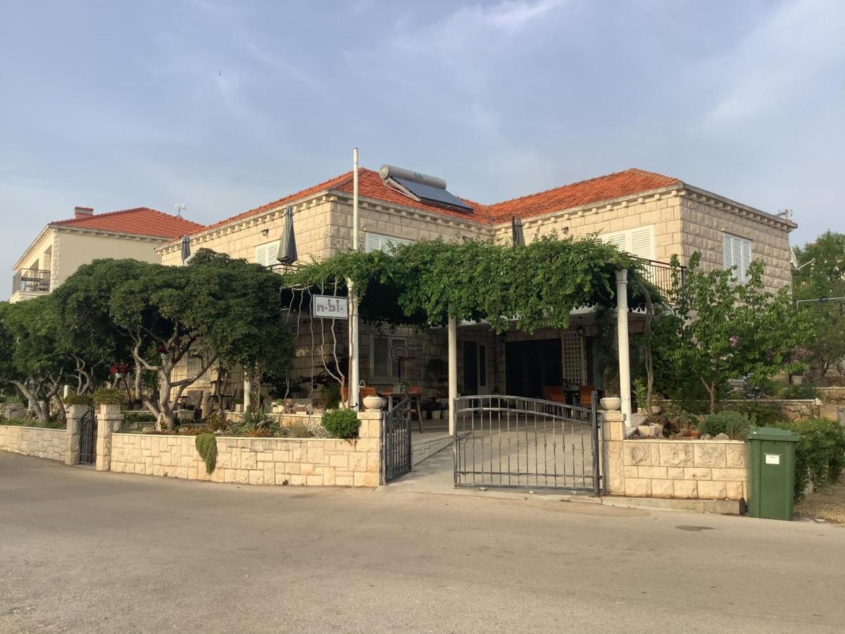 Villa Nobilo Lumbarda Exterior foto